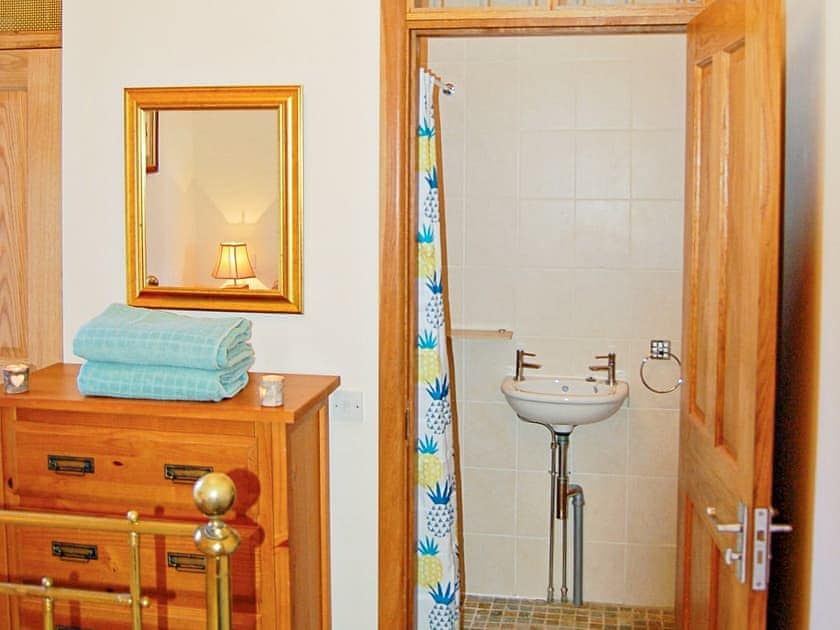 Double bedroom | Sand Dune Sea View Apartment, Barmouth