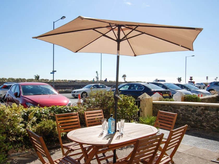 Sitting-out-area | Sand Dune Sea View Apartment, Barmouth