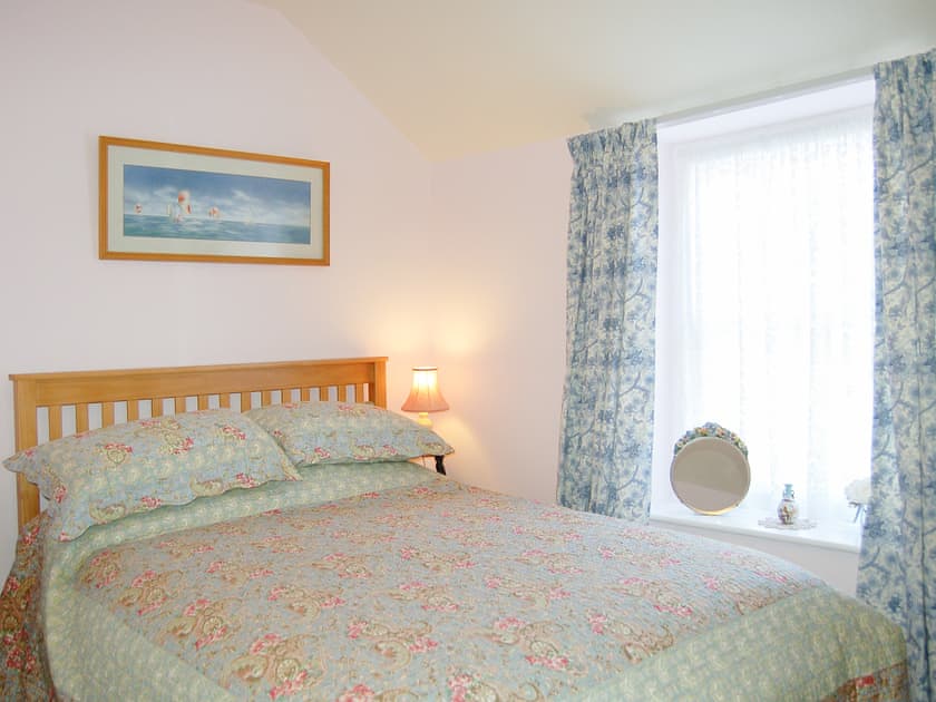 Double bedroom | Bronhaul Village Retreat, Pennal, near Aberdovey