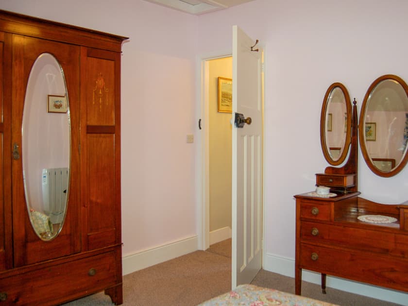 Double bedroom | Bronhaul Village Retreat, Pennal, near Aberdovey