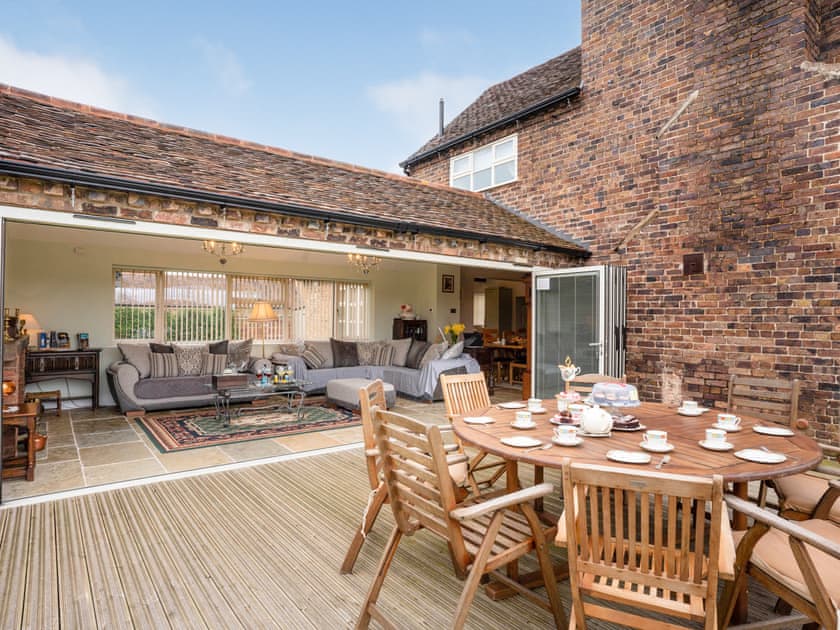 Outdoor area | Rimmers Farmhouse, Wichenford, near Worcester