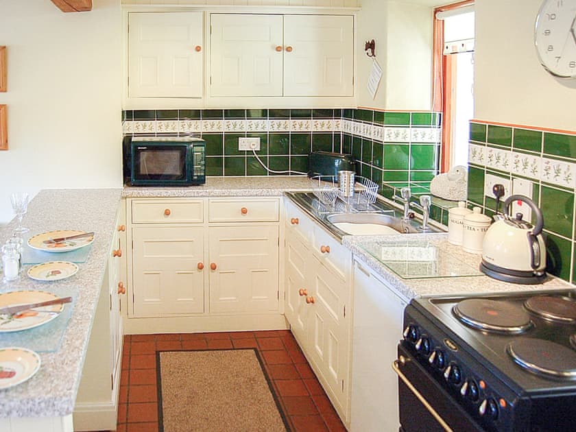 Kitchen area | Tre-Allt Cottage, Dolgellau