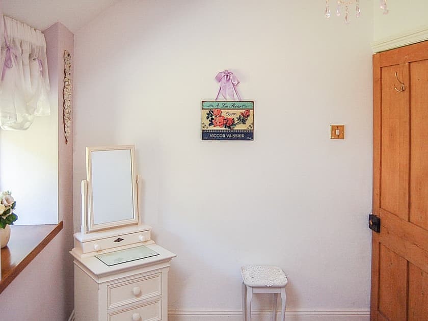Bedroom | Tre-Allt Cottage, Dolgellau