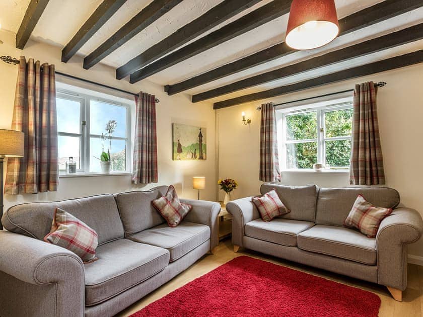 Living area | Fry’s Barn - Home Farm Cottages, Winscombe