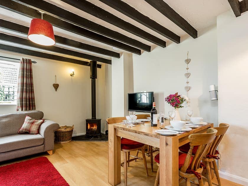Living room/dining room | Fry’s Barn - Home Farm Cottages, Winscombe