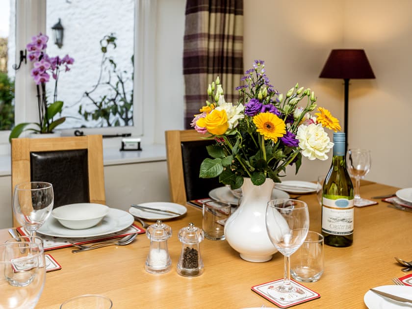 Dining Area | Granary - Home Farm Cottages, Winscombe