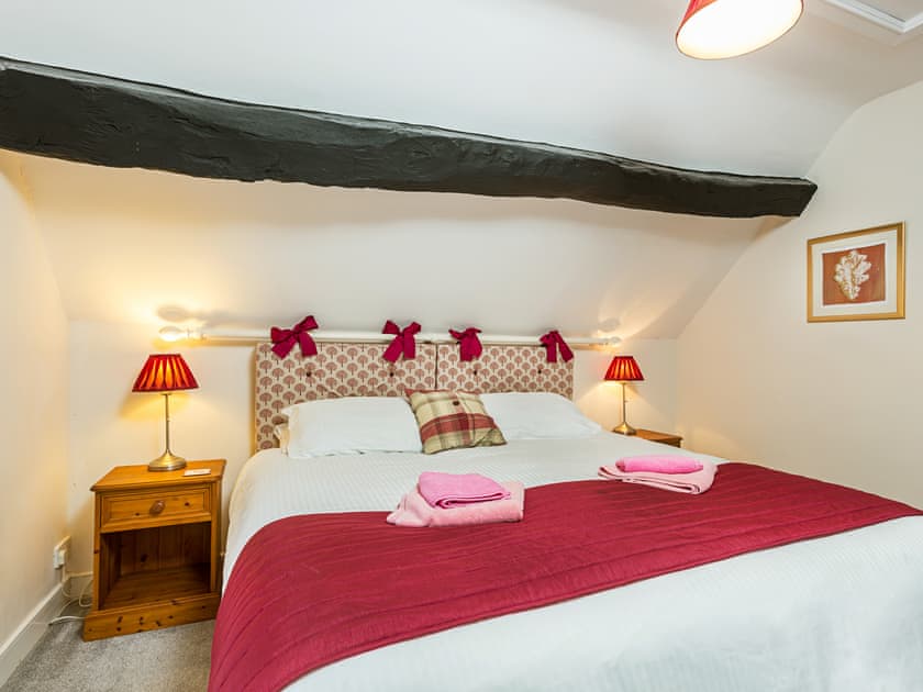Double bedroom | Granary - Home Farm Cottages, Winscombe