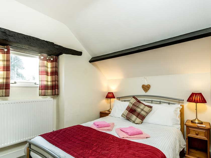 Double bedroom | Hayloft - Home Farm Cottages, Winscombe