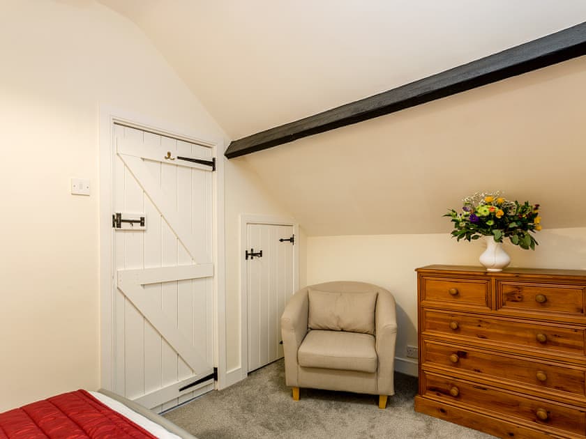 Double bedroom | Hayloft - Home Farm Cottages, Winscombe