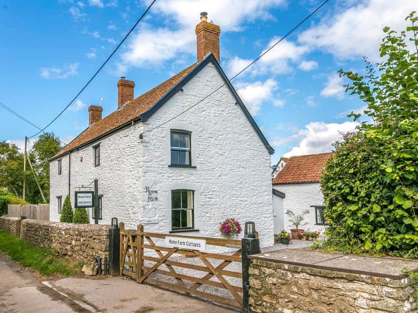 Garden and grounds | Home Farm Cottages, Winscombe