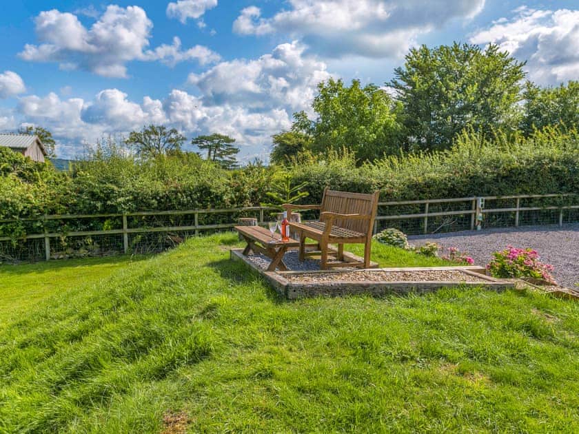 Garden and grounds | Home Farm Cottages, Winscombe