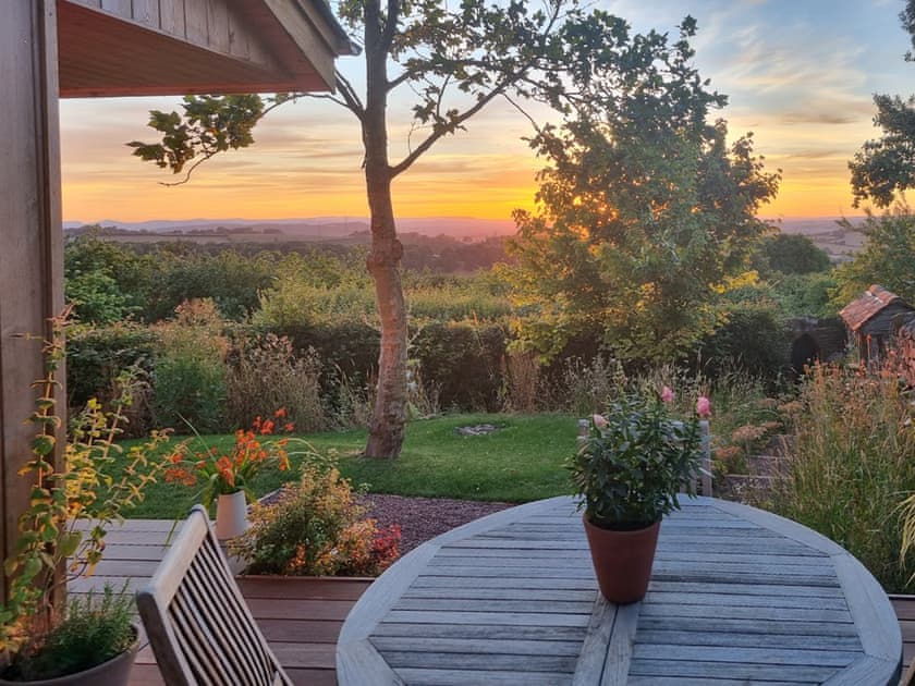 Outdoor area | Yartleton Farm, Longhope