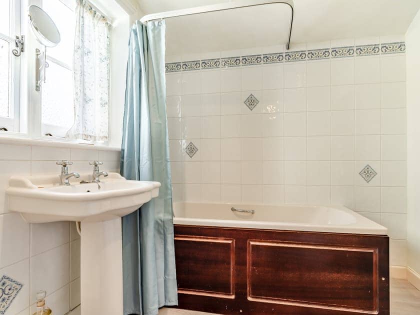 Bathroom | Harvey Cottage, Colyton, near Lyme Regis