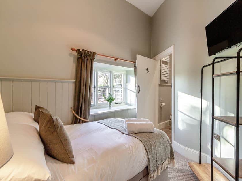 Double bedroom | The Lodge, Monmouth