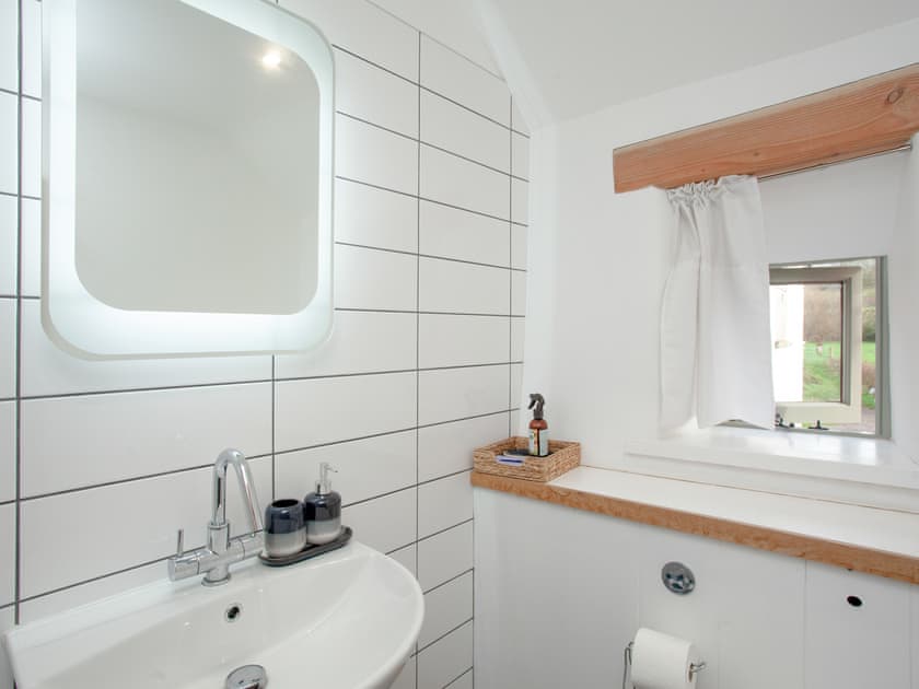 Shower room | Thorne Farm Annexe, Lympstone