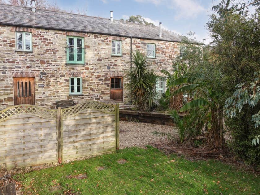 Exterior | Turneys Cottage - Pendewey Farm Cottages, Bodmin
