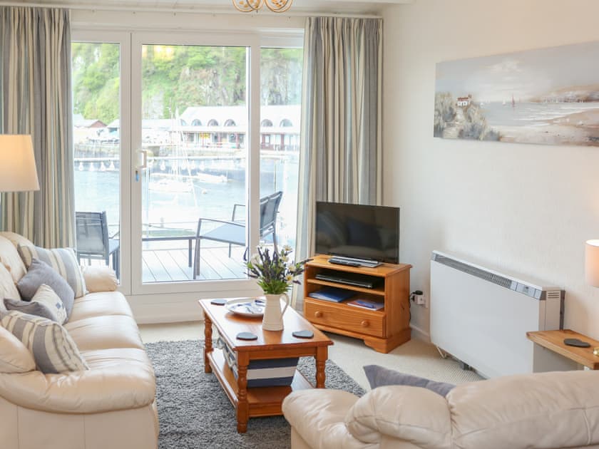 Living area | Anchor Watch, Porthmadog