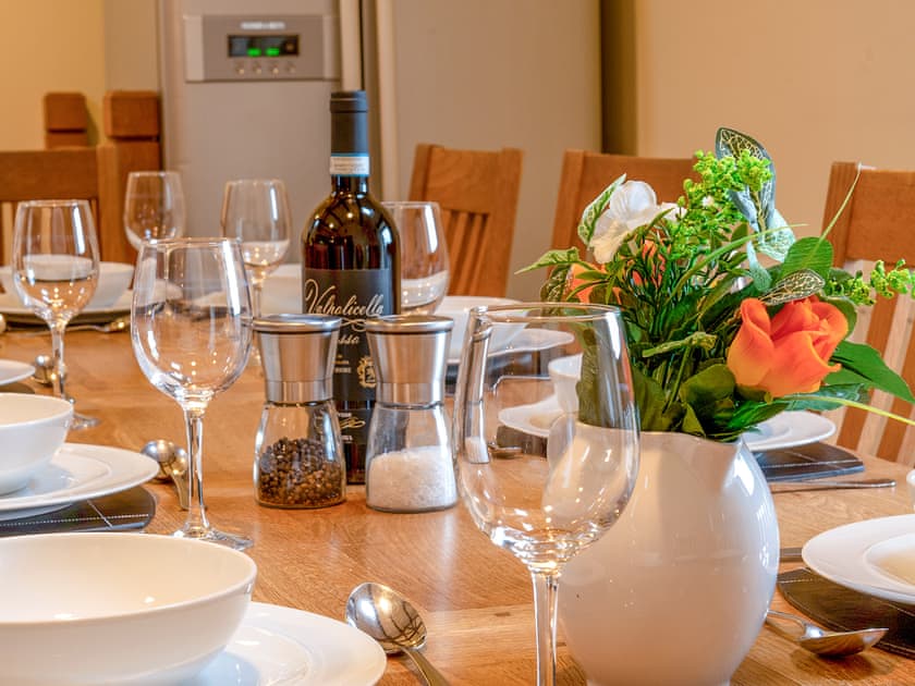 Kitchen/diner | Littonfields Barn, Litton, near Buxton
