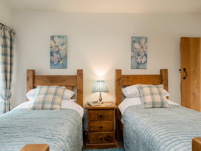 Twin bedroom | Littonfields Barn, Litton, near Buxton
