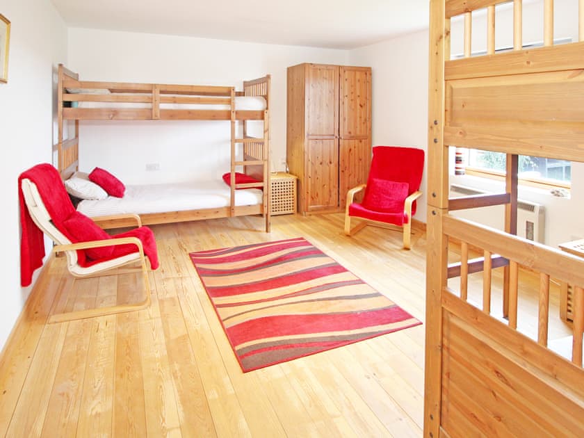 Bunk bedroom | Bath Cottage, Cearnarfon