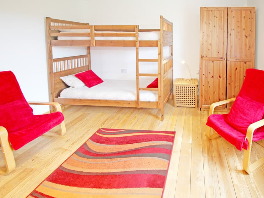 Bunk bedroom | Bath Cottage, Cearnarfon