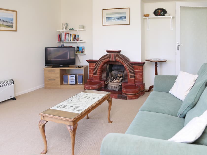 Living room | Beachside Bungalow, Llandanwg