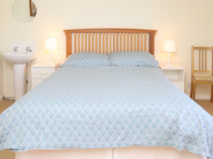 Double bedroom | Beachside Bungalow, Llandanwg