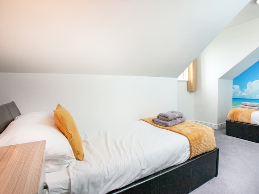 Twin bedroom | Bramble House, Watergate Bay, Newquay