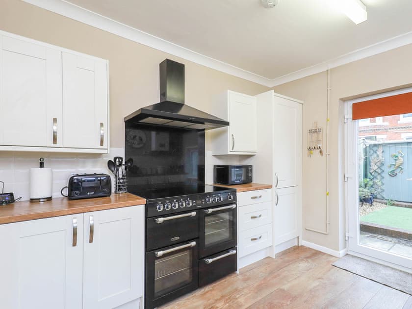 Kitchen | Kenmare Cottage, Shanklin
