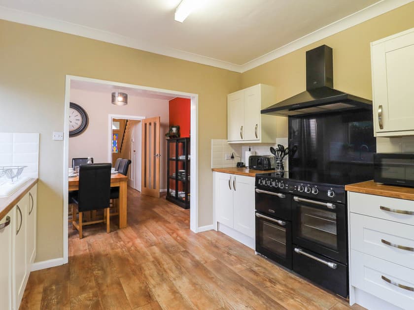 Kitchen | Kenmare Cottage, Shanklin