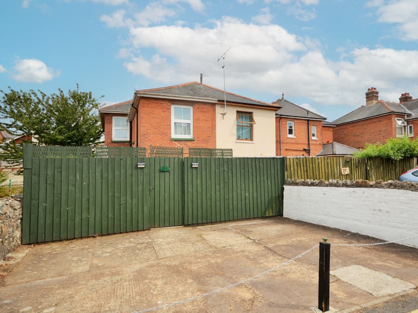Parking | Kenmare Cottage, Shanklin