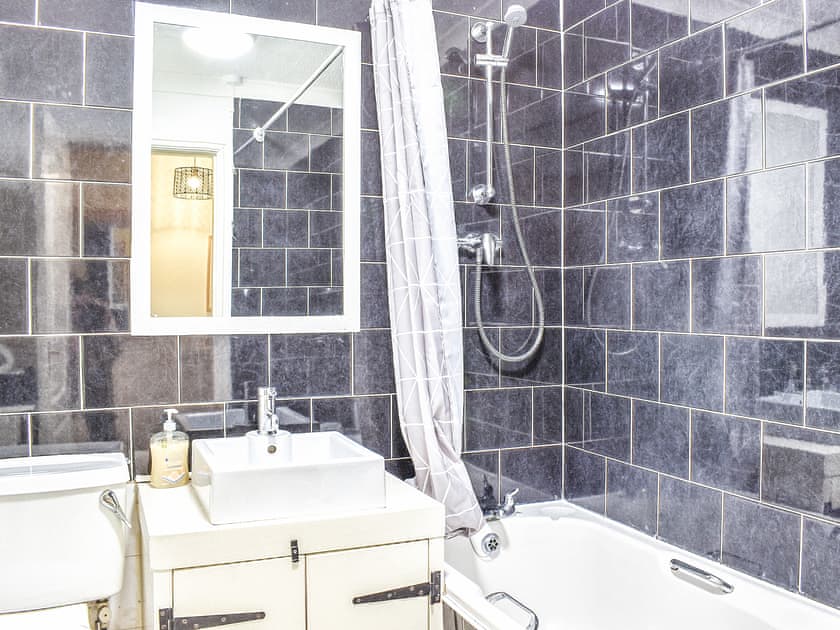 Bathroom | Oakthorn House, Haydock, near St Helens