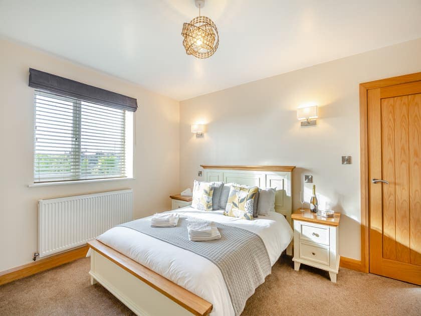 Double bedroom | Branwen - Bryn Awel Caravan Park, Pentraeth