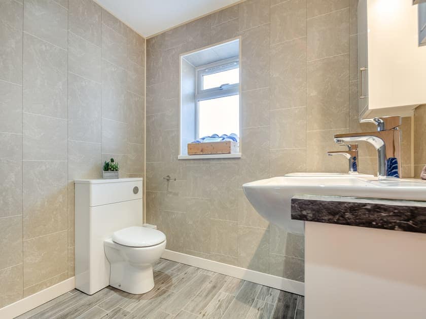 Shower room | Branwen - Bryn Awel Caravan Park, Pentraeth