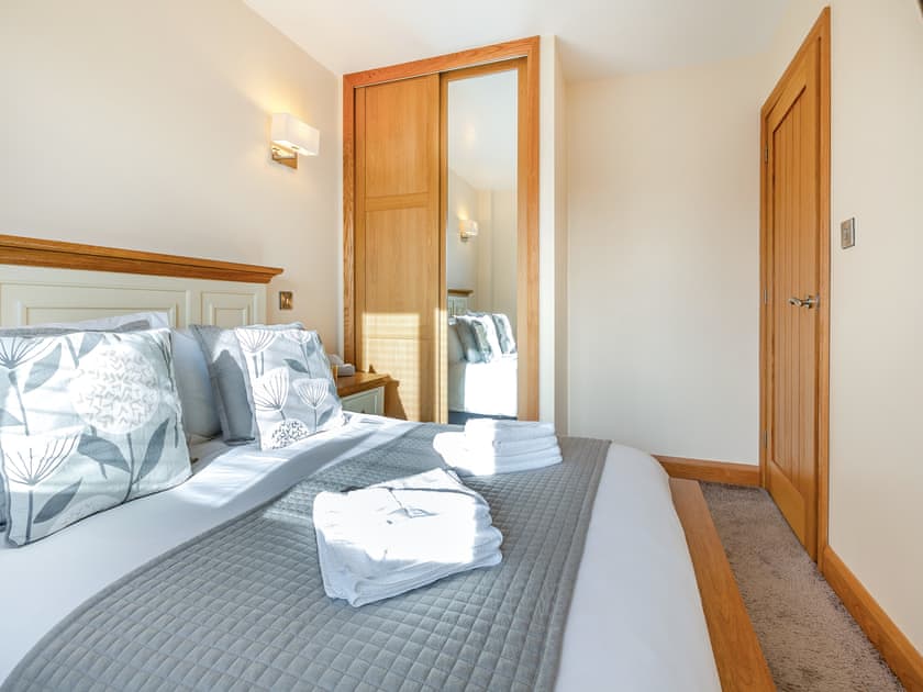 Double bedroom | Math Cottage - Bryn Awel Caravan Park, Pentraeth