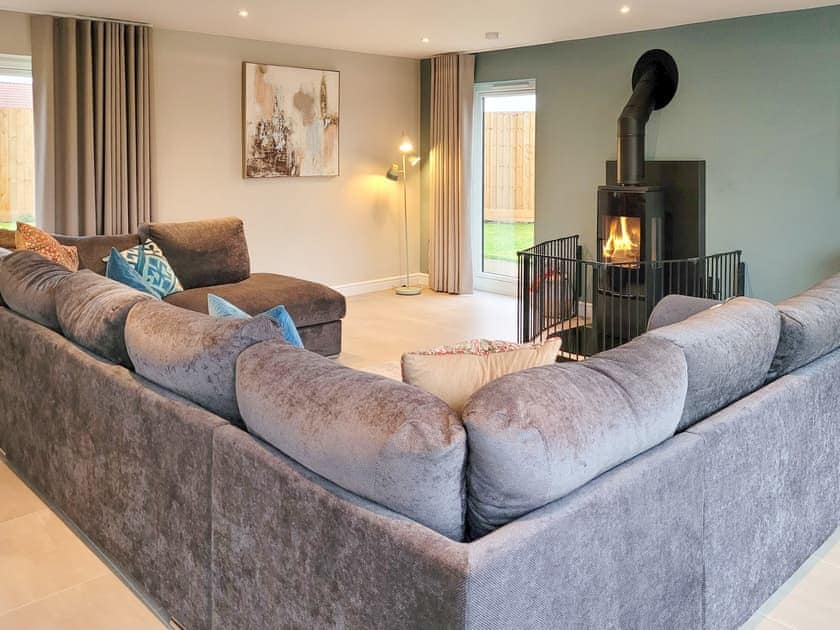 Living area | Walnut House - Ashlin Farm Barns, Dunholme, near Lincoln