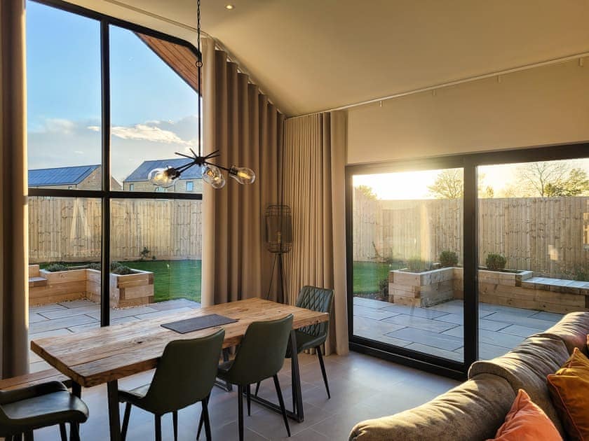 Open plan living space | Mallard Cottage - Ashlin Farm Barns, Dunholme, near Lincoln