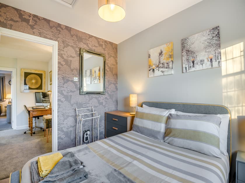 Double bedroom | Cromwell House - Winforton Retreats, Winforton, near Hay-on-Wye