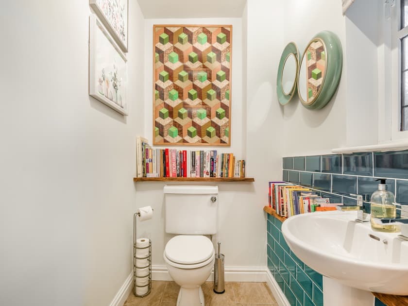 Bathroom | Cromwell House - Winforton Retreats, Winforton, near Hay-on-Wye