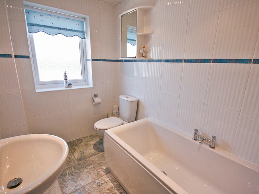 Bathroom | Dawson Beach House, Seahouses