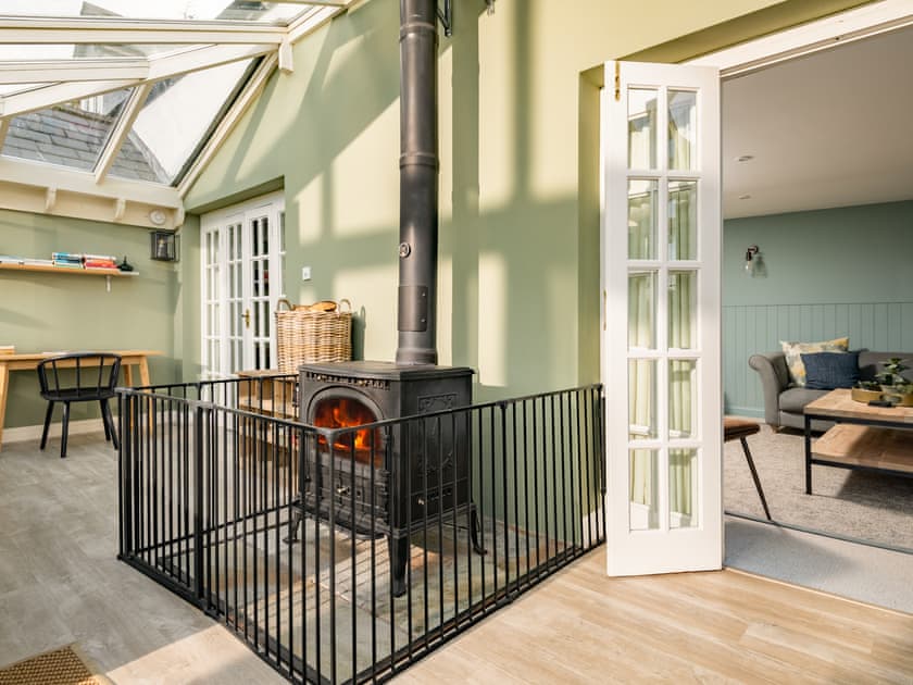 Conservatory | Danehurst Cottage, Tiptoe, near Lymington