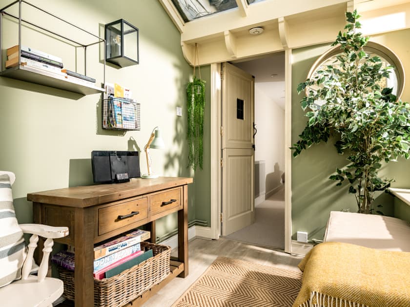 Conservatory | Danehurst Cottage, Tiptoe, near Lymington