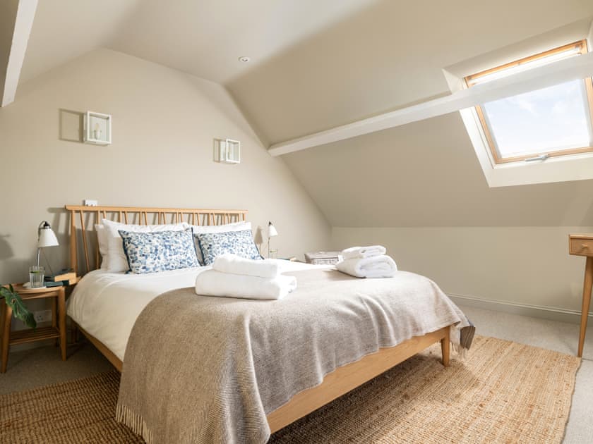 Double bedroom | Danehurst Cottage, Tiptoe, near Lymington