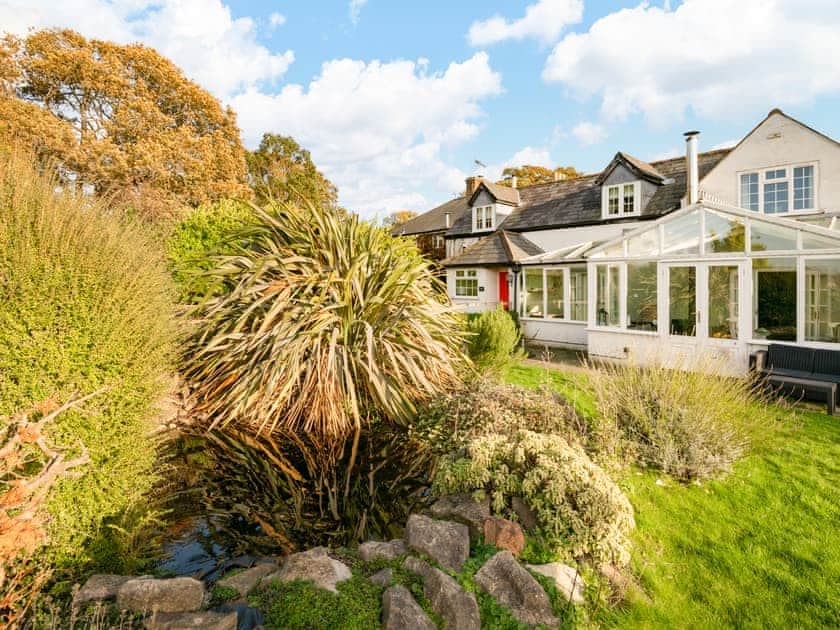 Outdoor area | Danehurst Cottage, Tiptoe, near Lymington