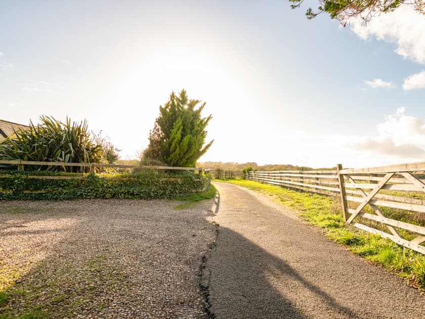 Parking | Danehurst Cottage, Tiptoe, near Lymington