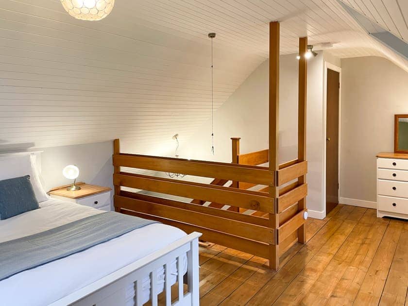 Double bedroom | Innish Beag - Innish Holidays, Clachan Seil