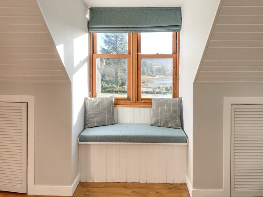 Double bedroom | Innish Beag - Innish Holidays, Clachan Seil