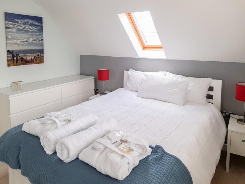 Double bedroom | Gorsehill House, Poole