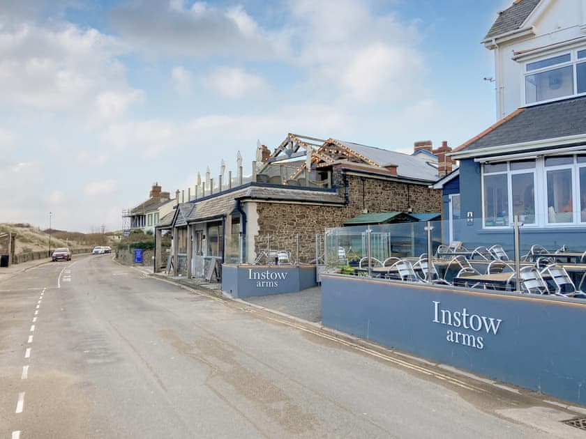 Surrounding area | Cobble Cottage, Instow