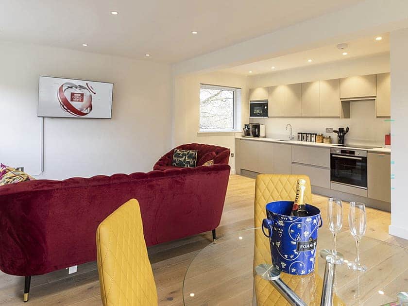 Open plan living space | Apartment Twelve - Charlecote House, Bath